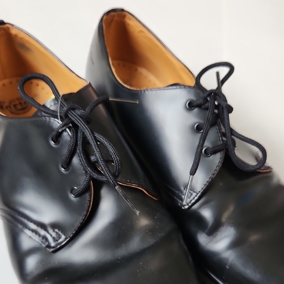 Dr. Martens England Black Oxfords 10 - Picture 9 of 9